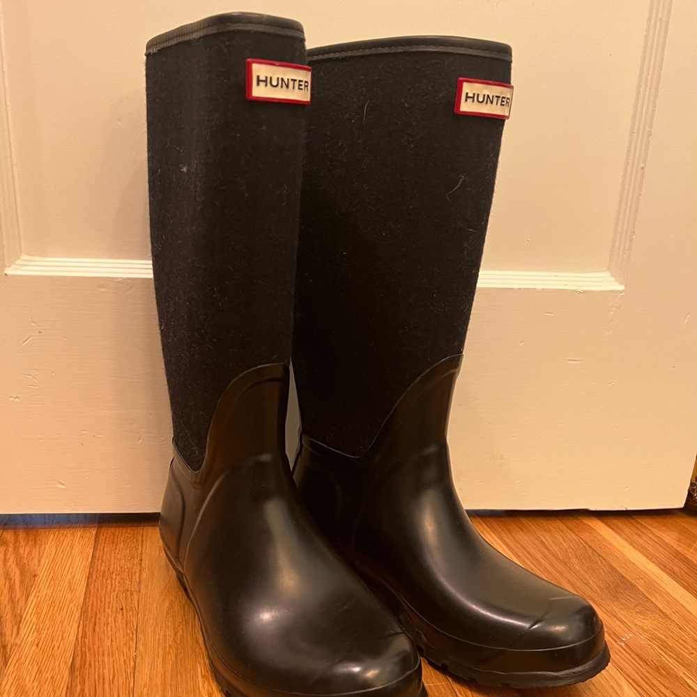 Brand new never worn hunter boots